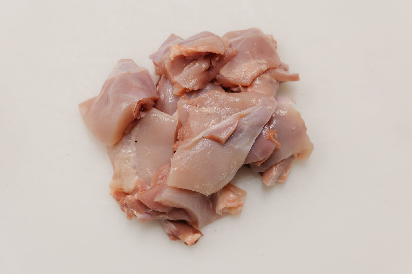 Hähnchengulasch aus der Oberkeule o. Haut 500g